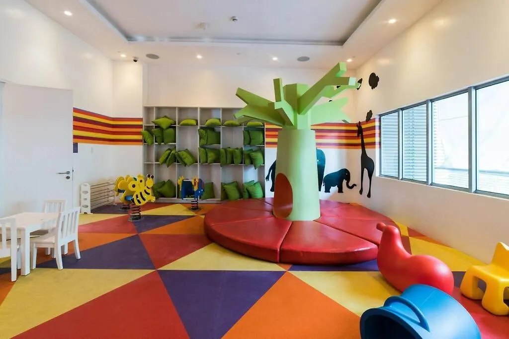 2Br With Wifi, Pool, & Smart Tv, Near Naia Lägenhet Manila Filippinerna