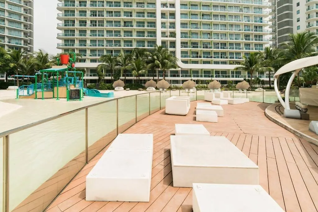 2Br With Wifi, Pool, & Smart Tv, Near Naia Apartment Manila