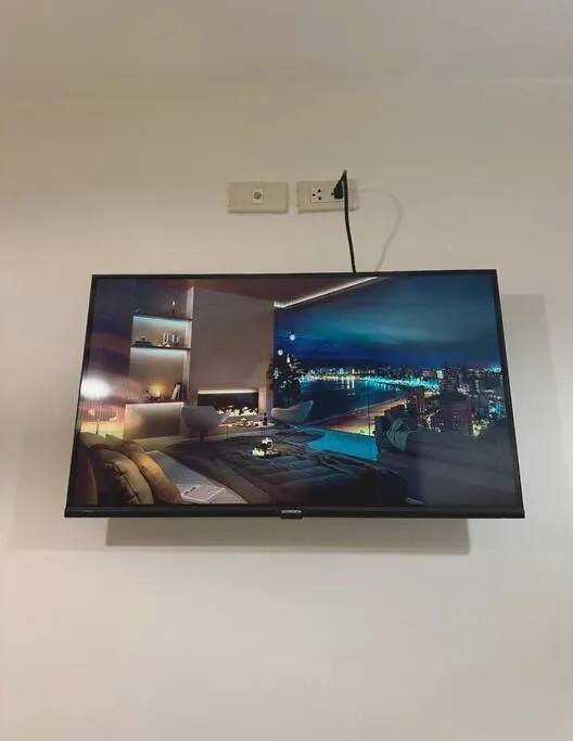 2Br With Wifi, Pool, & Smart Tv, Near Naia Apartment Manila Philippines