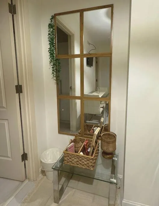 2Br With Wifi, Pool, & Smart Tv, Near Naia Apartment Manila